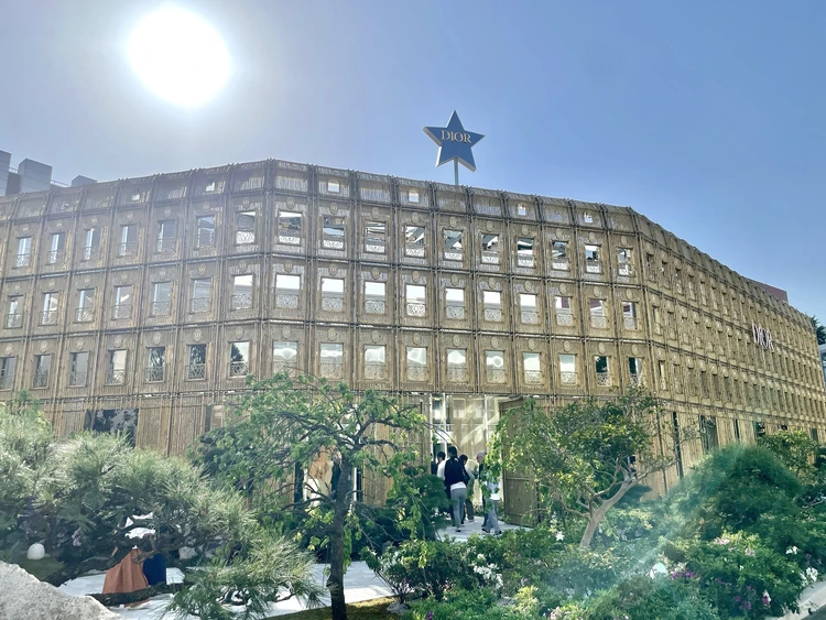 【お出かけスポット／代官山】パリの伝統と日本の美意識が融合した新名所「ディオール バンブー パビリオン」を徹底レポート_1