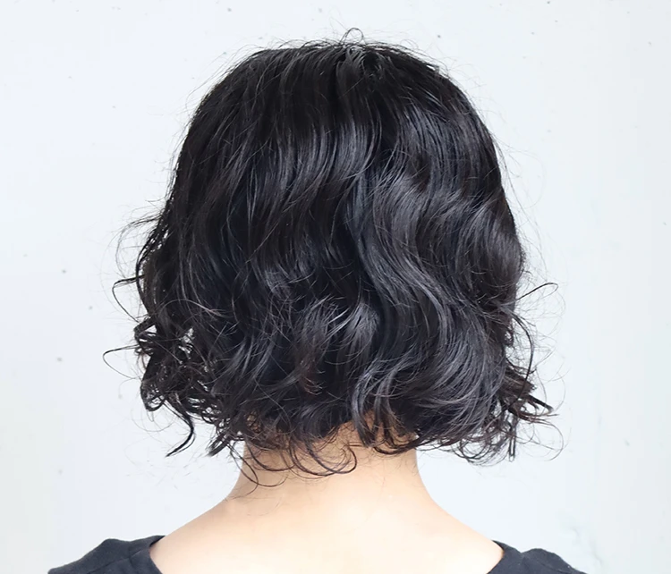 30代ー40代髪型・ボブのバック