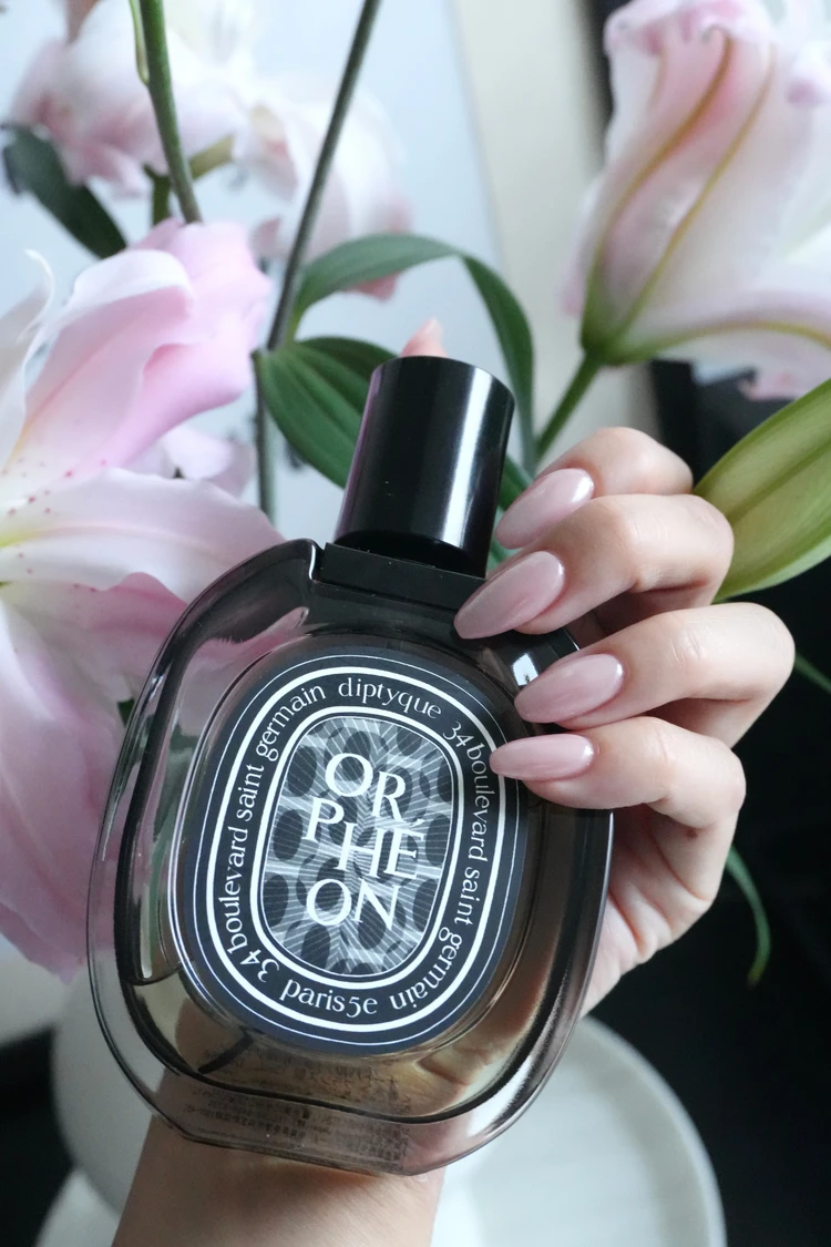 桜ミラーネイル　ピンクネイル