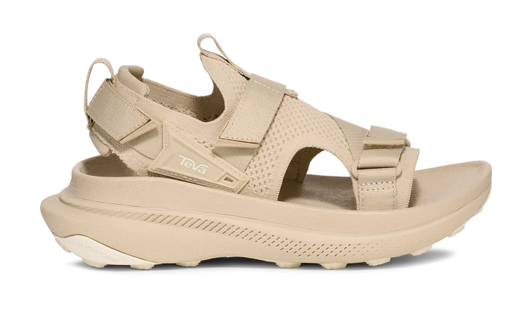 Teva Aventrail￥20900 オイスター