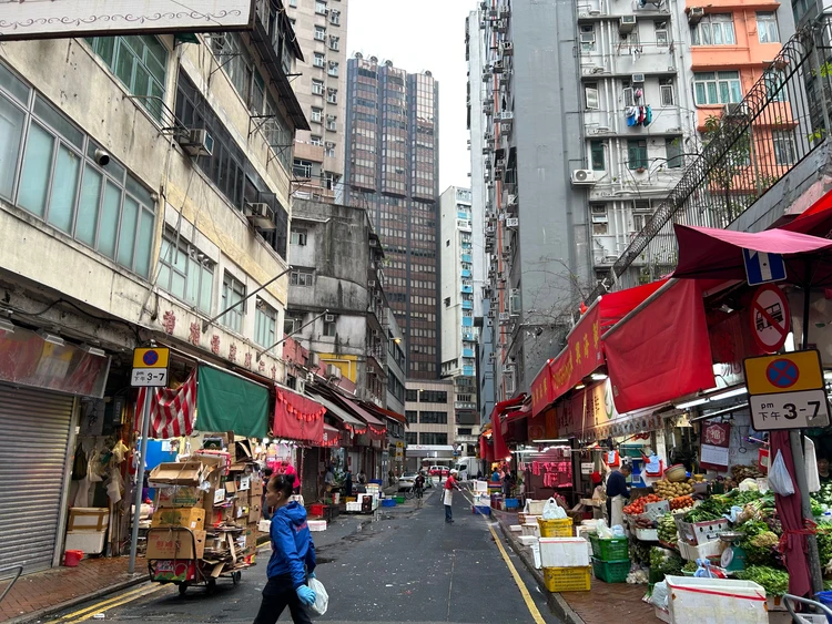 【休日一気読み】元住人が思い出と共に振り返る。香港の湿り気と５億円の行方ー橘玲「マネーロンダリング」#読書部_4