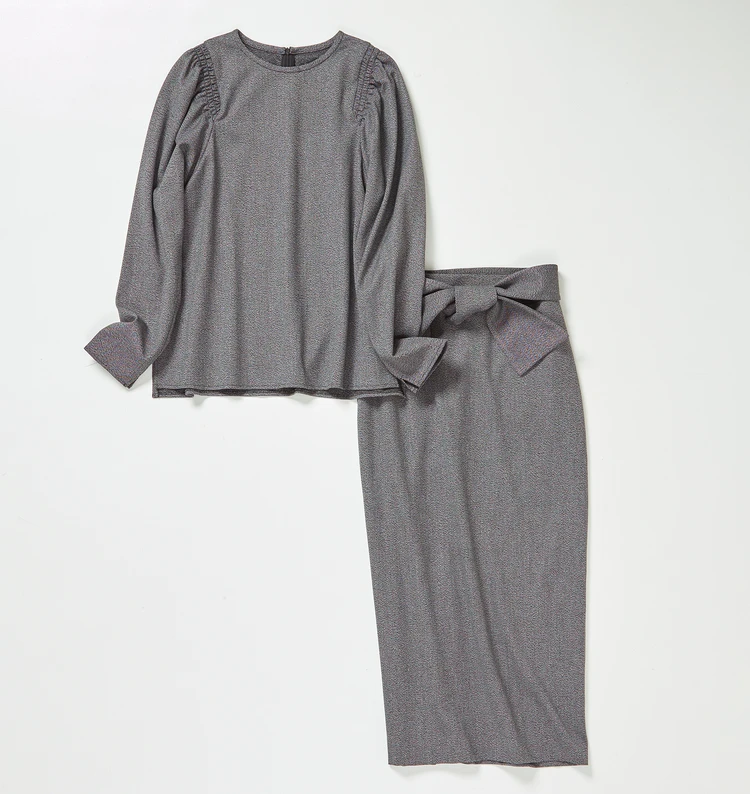 ティアラ シャーリングパフブラウス&リボンタイトスカート ブラック