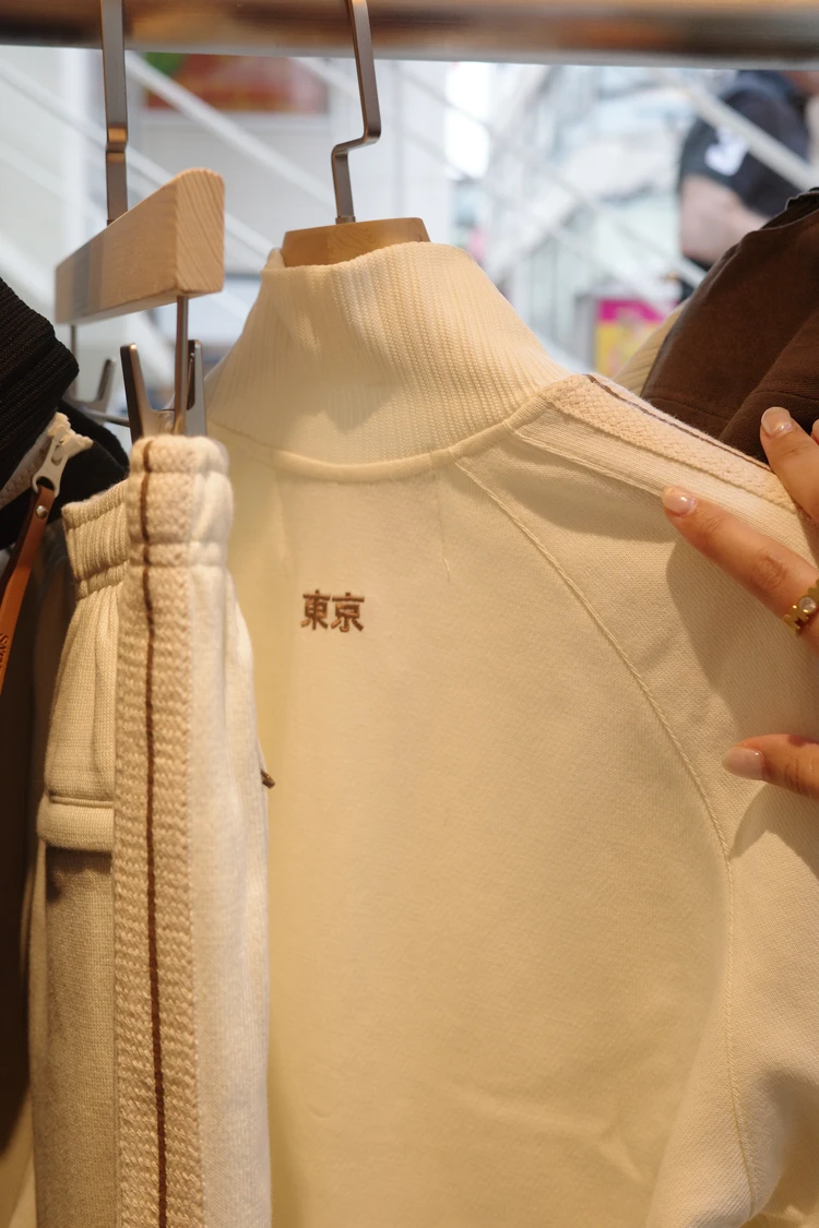 トラックジャケット　日本限定ジャケット