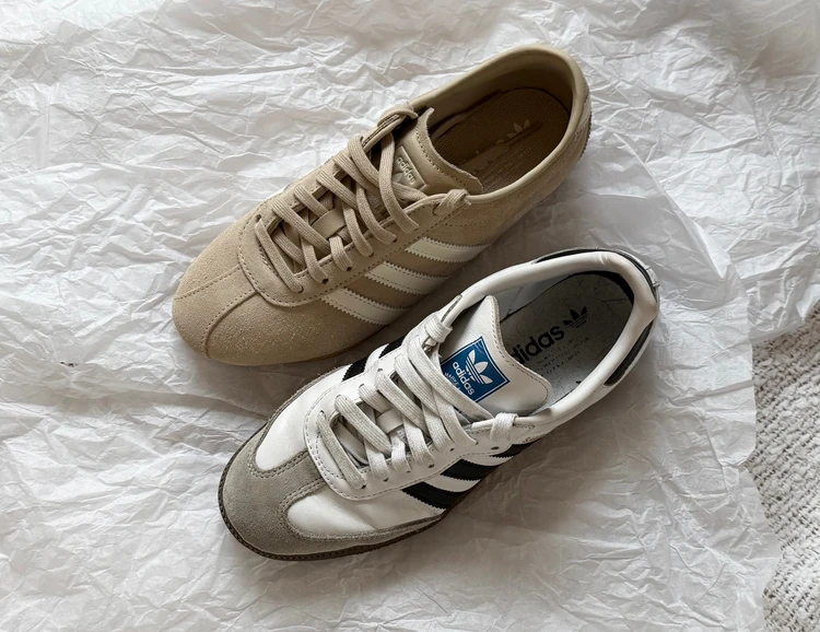 adidasスニーカーのSAMBAとTOKYO比較