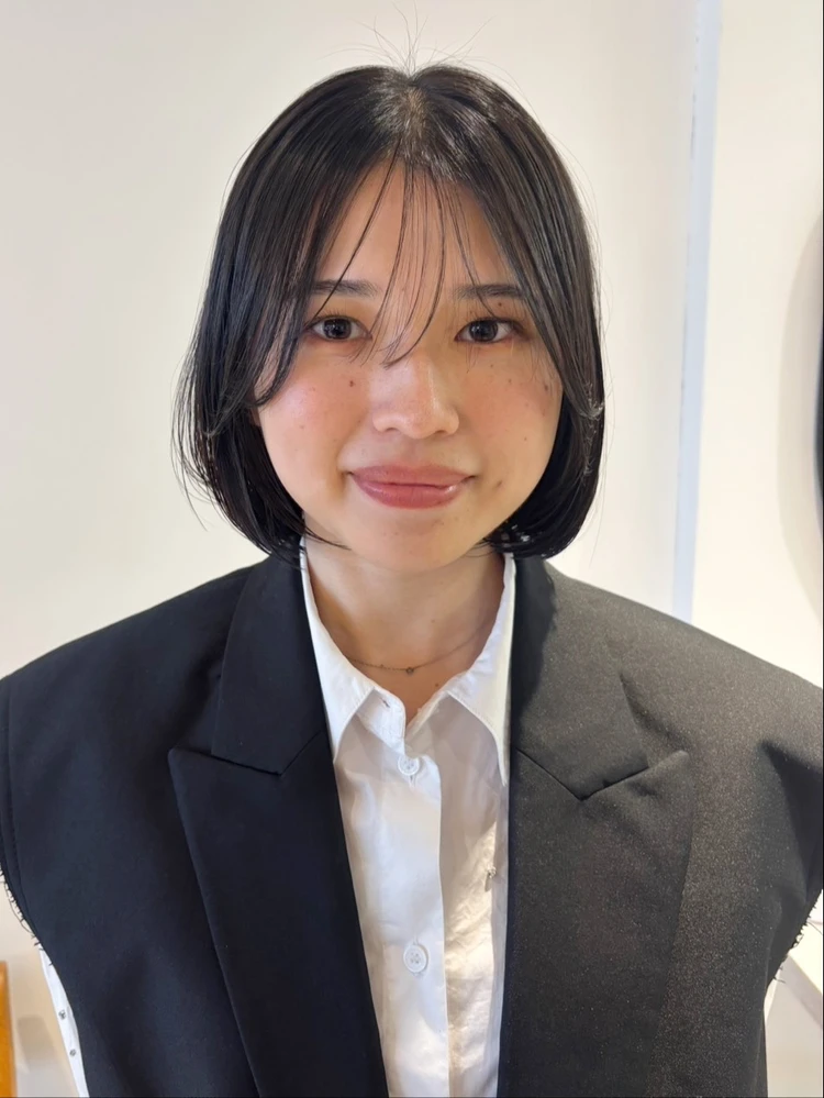 【2026春大人のボブ】清楚なナチュラルボブは、表情の変わる２WAYバングでオンもオフもたのしめる