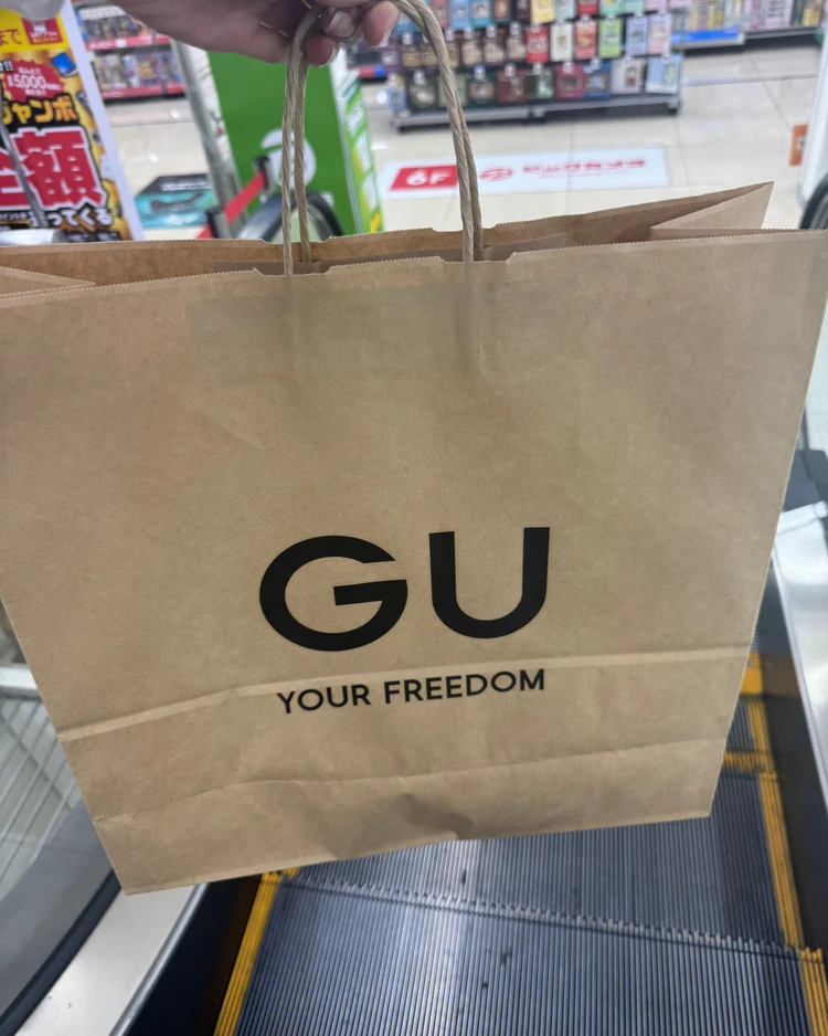 【ユニクロ、GU、プラステ】夜までお買い物三昧♪新宿三丁目のショッピングコースをご紹介_7