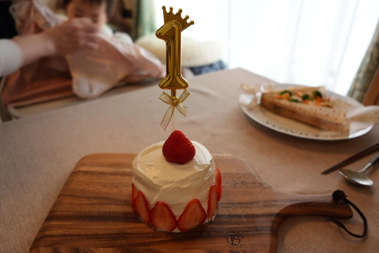 1歳女の子バースデーお家でお祝い【お祝いプレート、スマッシュケーキ】_1