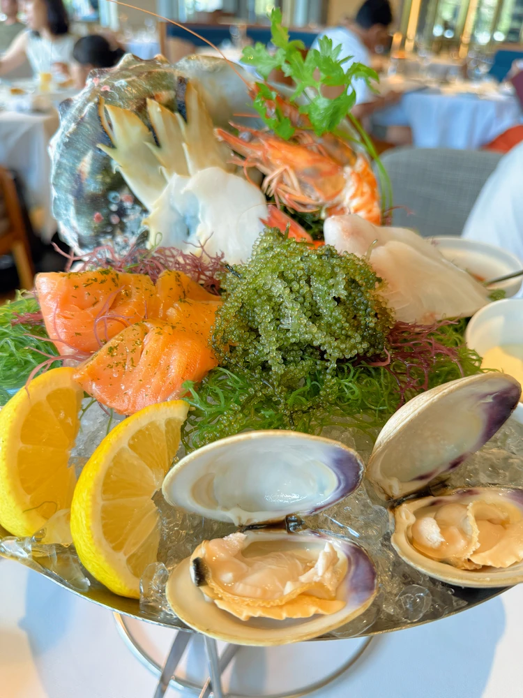 ハレクラニ沖縄　海鮮