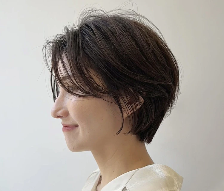 こなれショートボブ　サイド