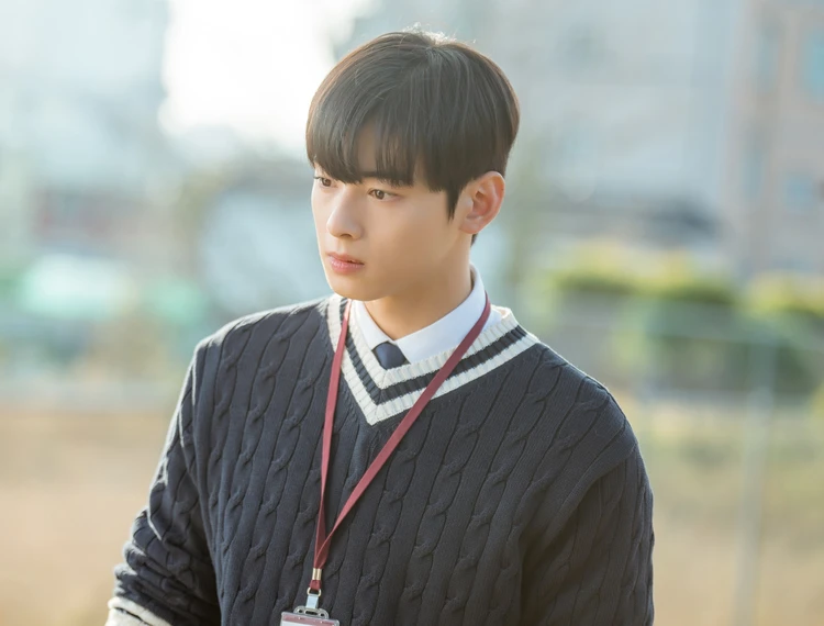 ワンダフルデイズ　凛々しいソウォンのソロカット