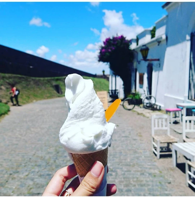 #カメラ部 街全体がキャンバス。ウルグアイの古都で見つけた「推しフォトスポット」_1