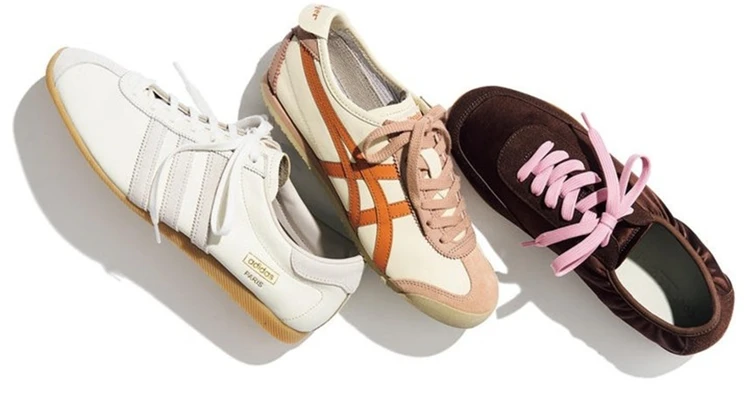 【2026年春のロープロスニーカー3選】旬の薄底デザインは大人カジュアル派の最強の味方！