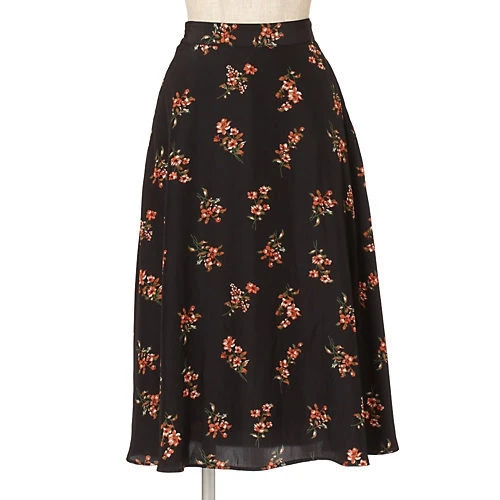 「涼しくて華やか」な【フェリース ルネス】の可愛げスカートが使える！_3_3