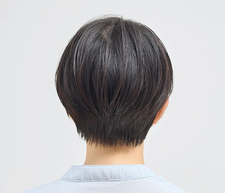 30代ー40代髪型・ショートのバック