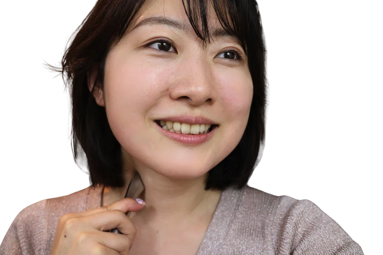 【SALONIA】一本3役!筋膜直アプローチのペン型美顔器を徹底レビュー【新発売】_3_2