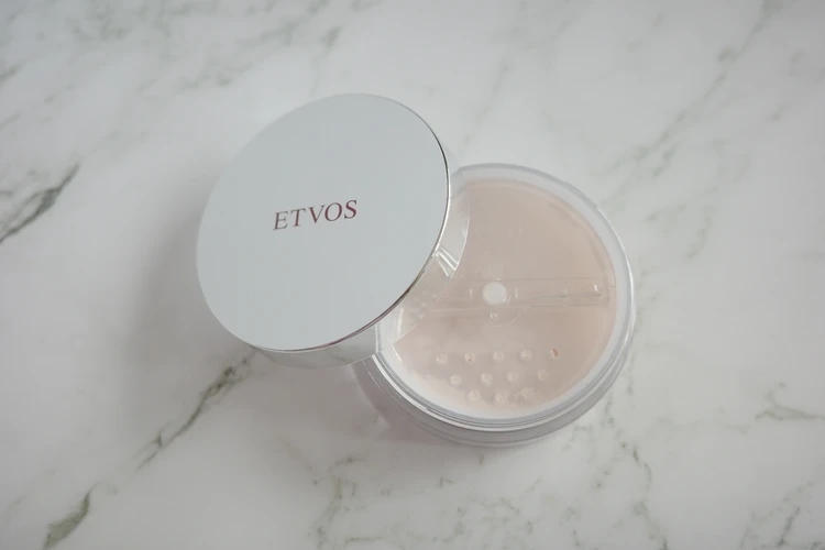 ミネラルルーセントパウダー スノーパール