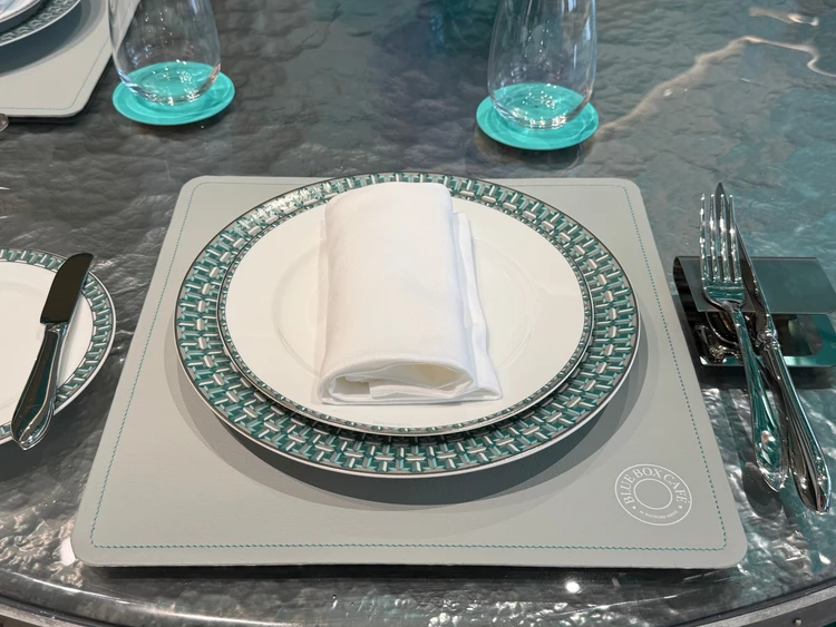 【8/8オープン】Tiffany cafeに行ってきた♡_3