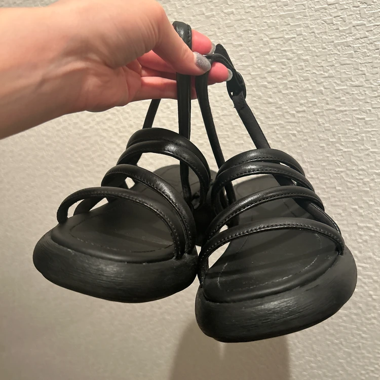 Camper（カンペール）「Thelma Sandal(テルマサンダル)」