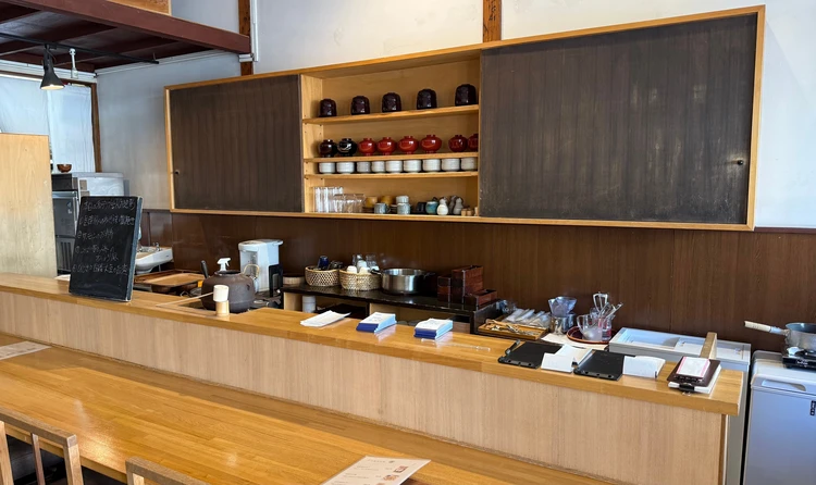 【錦糸町】食べログ百名店の和スイーツ｜北斎茶房のとろりわらび餅_2