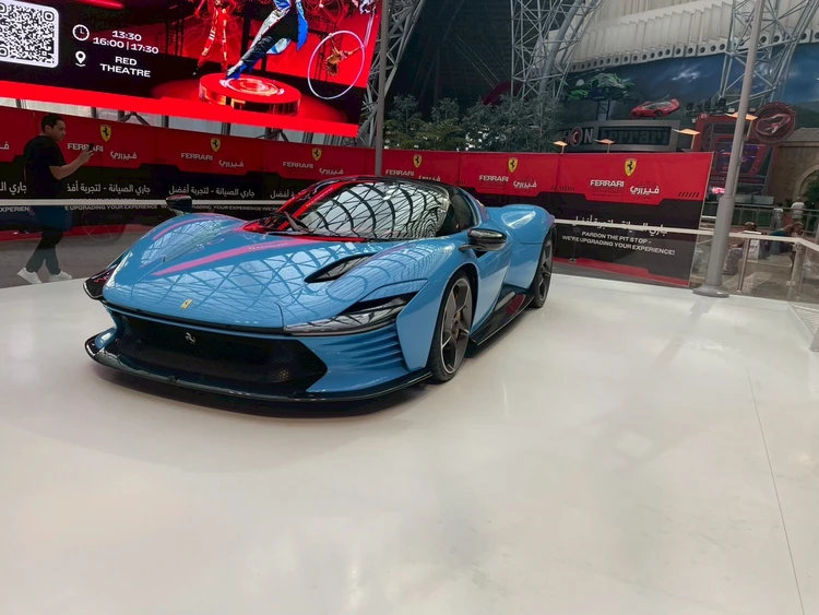 【ドバイ旅行記】フェラーリワールド・アブダビ体験レポート ~子連れでも楽しめる世界最大級の屋内テーマパーク~_4