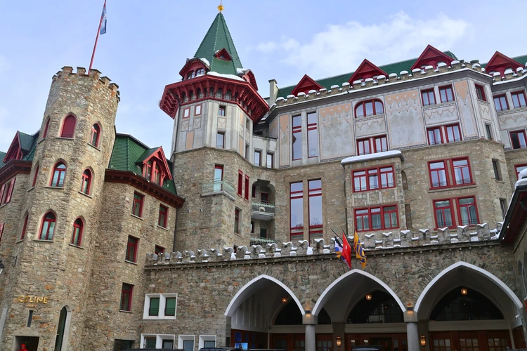 【世界遺産】車窓が美術館！ベルニナ急行で巡る色のコントラストと絶景旅【イタリア⇔スイス】_15_2