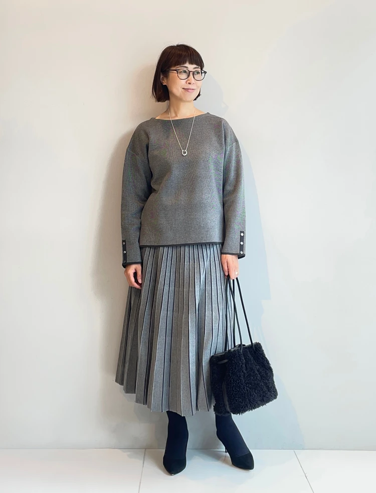 INDIVI（インディヴィ）　セットアップ　プレス着用画像