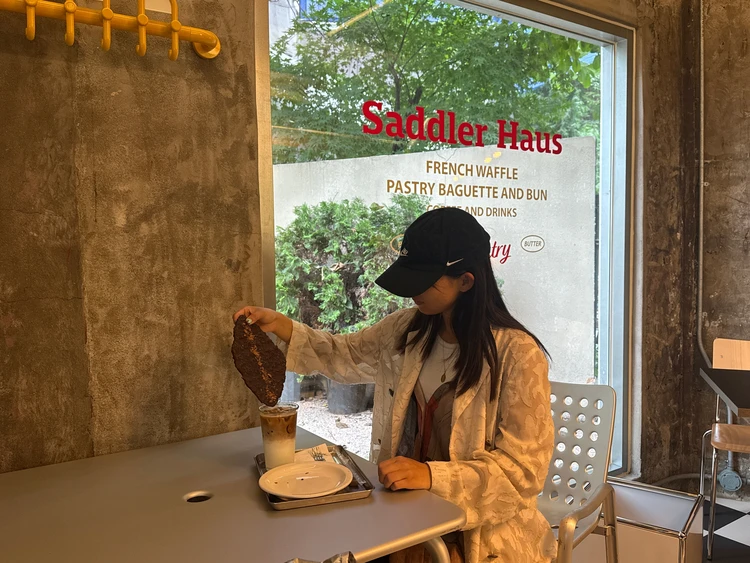 saddler Haus 韓国 カフェ