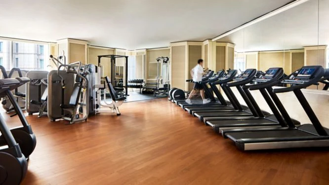ザリッツカールトン大阪 ジム フィットネスルーム
