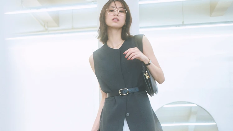 【コスパ服コーデ】カラーとシルエットでメリハリを効かせて【BAILA今日のコーデ】
