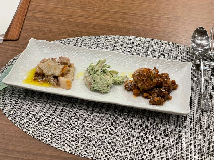 お肉が絶品!わいわい飲みたいイタリアン 「三越前ムレーナ」_2