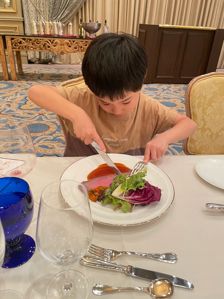 【椿山荘】夏休みの子どもテーブルマナー教室_11