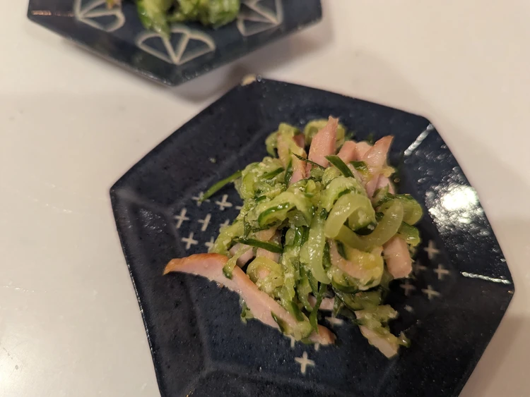 冷蔵庫にきゅうりとハムがあったら、ぜひ一度試してみてください