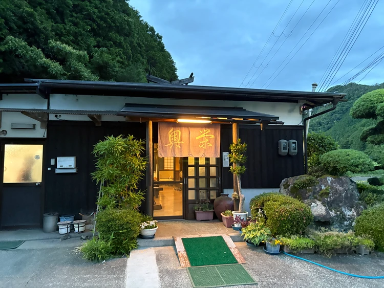 【兵庫・丹波篠山】ドラマ『孤独のグルメ』登場店「奥栄」でぼたん鍋を実食！_1