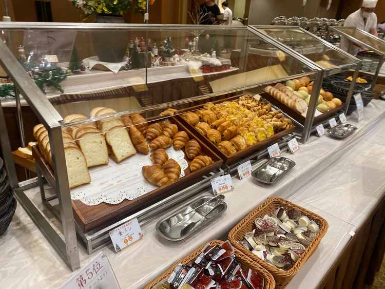 【兵庫・有馬】有馬温泉で過ごす1泊2日。美味しいに満ちた食べ歩きと、名門『有馬グランドホテル』宿泊レポ_20