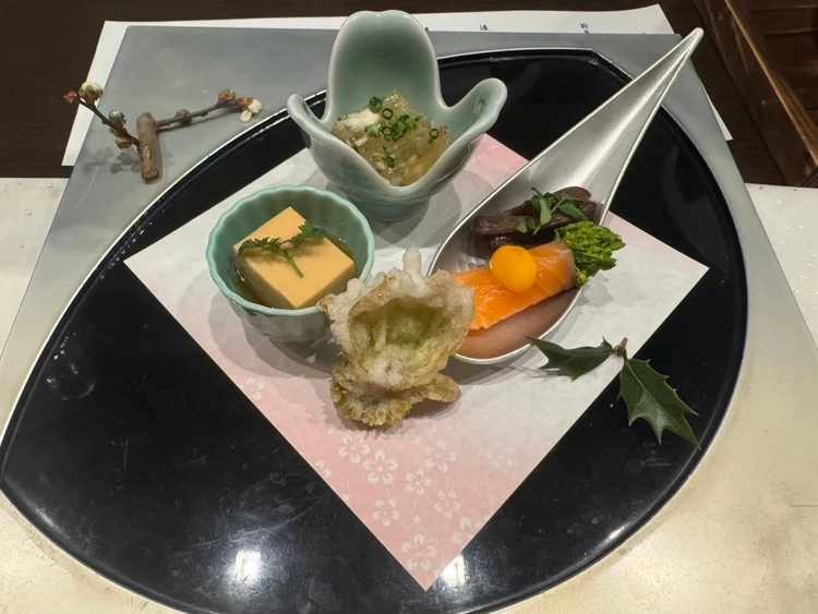 両家顔合わせ　懐石料理　和食　前菜