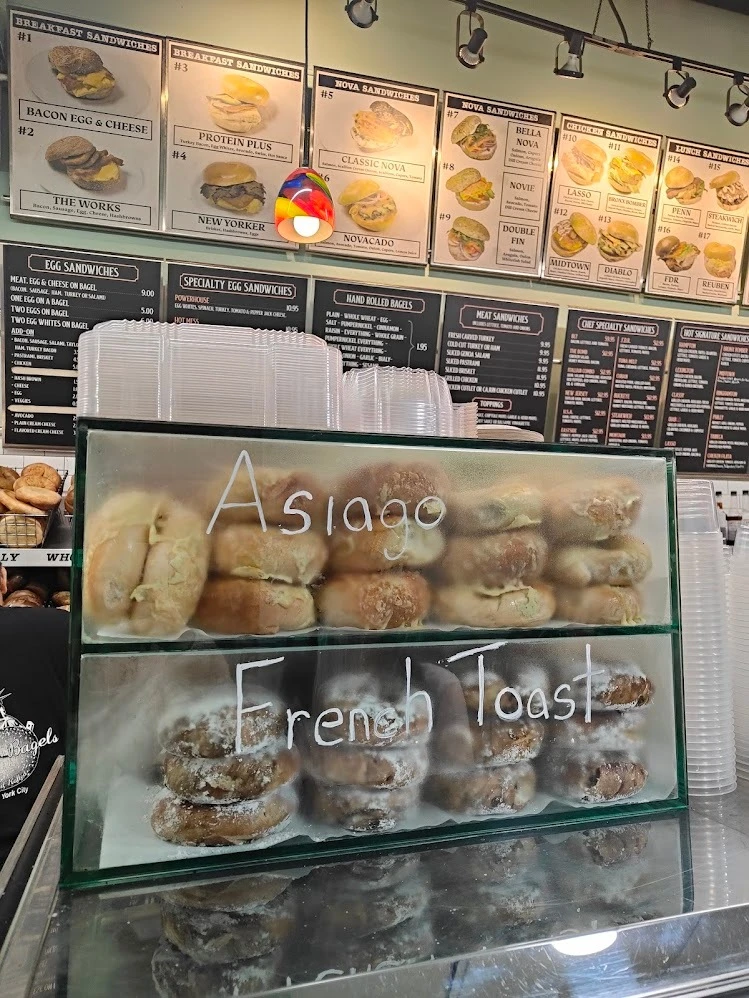 Liberty Bagels ベーグル 種類