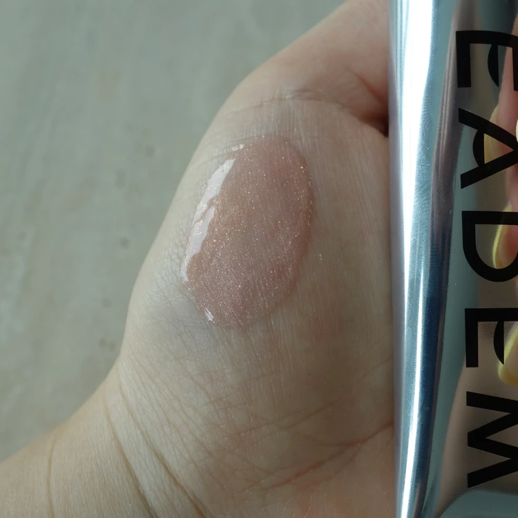 SEPHORAで購入したEADEMのChâteau Rose のスウォッチ写真