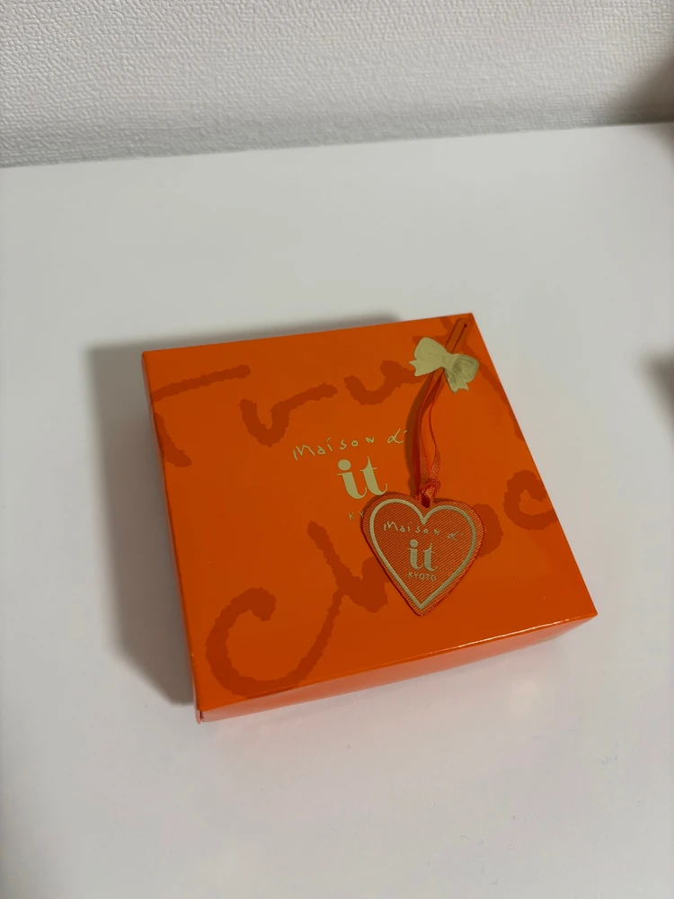 手土産スイーツ、オランジェット、テオブロマ、メゾンドゥイッテー、大人の手土産、ビターチョコ、オレンジピール、バレンタインギフト、30代女性、センスのいい差し入れ