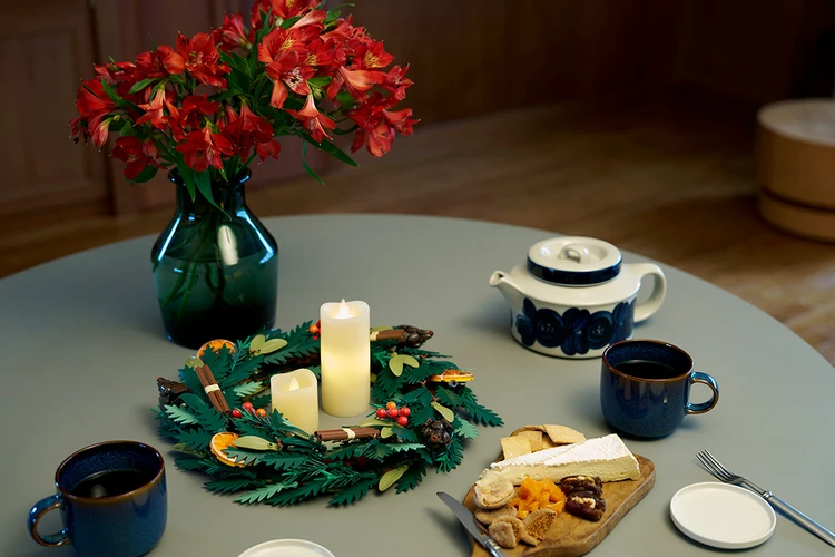 キャンドルと絡めて、テーブルコーディネートの盛り上げ役に