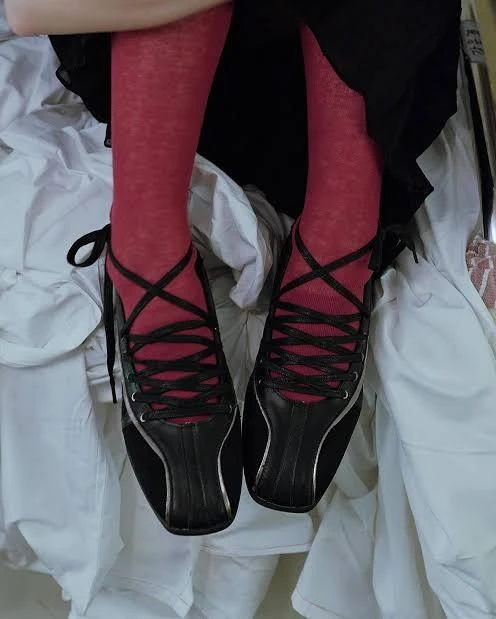 バレエシューズ感覚で合わせたい薄型スニーカー　サイズ感・履き心地・コーデ　＃スニーカー部_9