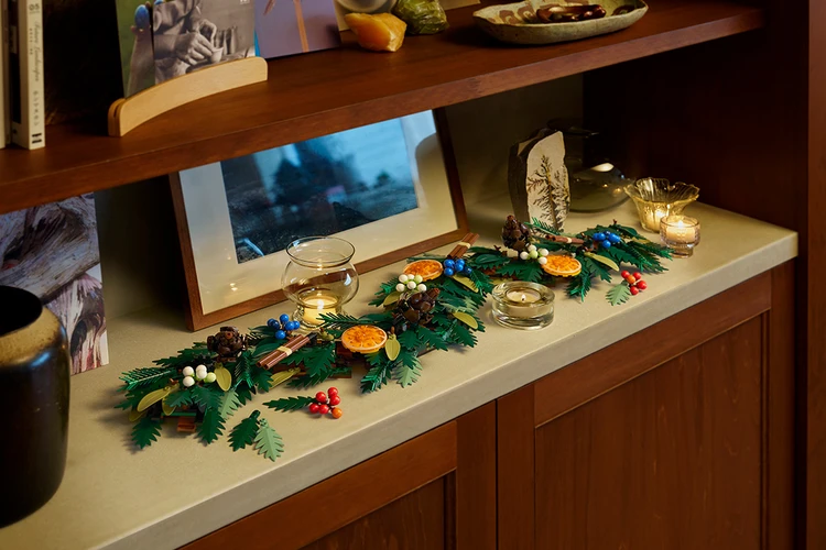 パーツを組み替えて違う飾り方ができるのは、レゴ®ブロックならでは