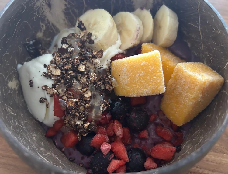 【店の半額以下】超簡単&コスパ◎もったり食感アサイーボウル黄金レシピ☆_2