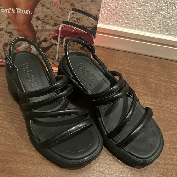 Camper（カンペール）「Thelma Sandal(テルマサンダル)」