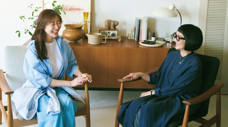 指原莉乃がインテリアスタイリスト・石井佳苗さんに聞いた! センスよく見える「キャビネットの飾り方」【指原莉乃のさしはラジオ】