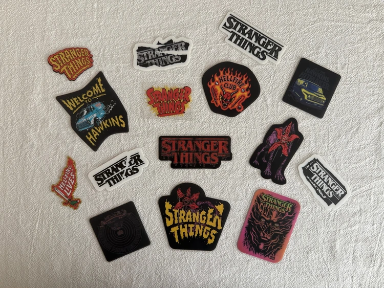 ストレンジャーシングス×スリコ ステッカーの中身