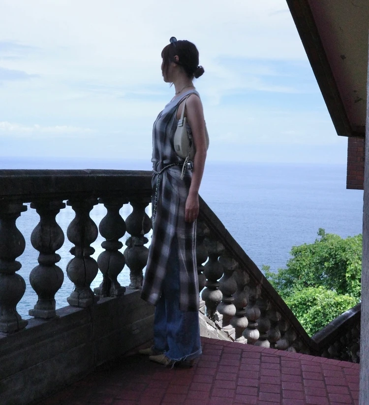 【熱海】食べ歩きよりゆっくり派へ。海沿い絶景カフェで味わう夏限定・白桃パフェ＜大人の週末旅＞_11