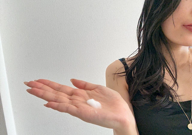 Aujua（オージュア）の洗い流さないトリートメント