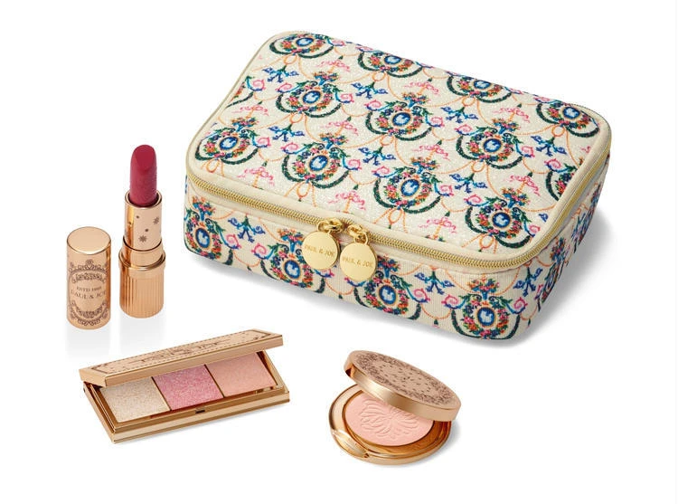 BAILA プレゼント　クリスマスコフレ　【ポール ＆ ジョー ボーテ】メイクアップ コレクション 2025 002「ヘッドピース」：1名様