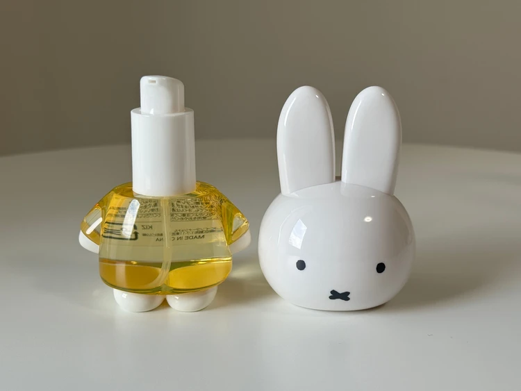 ミッフィーヘアオイル　頭の蓋をとった