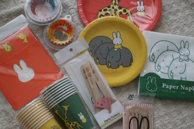 ダイソー　DAISO　スタプロ　Standard Products　スリーピー　THREEPY　おすすめ　お花見　グッズ　2026　ピクニック